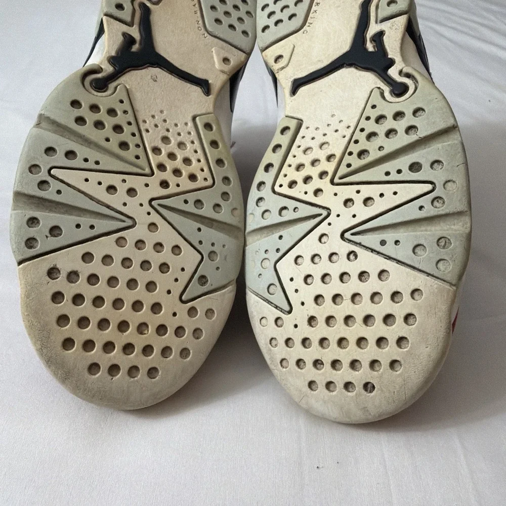 Nike boys air